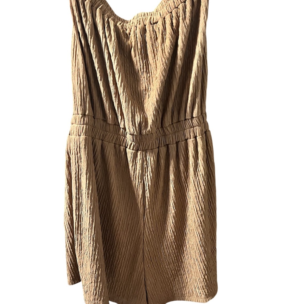 Elegant Strapless Tan Dress for Women